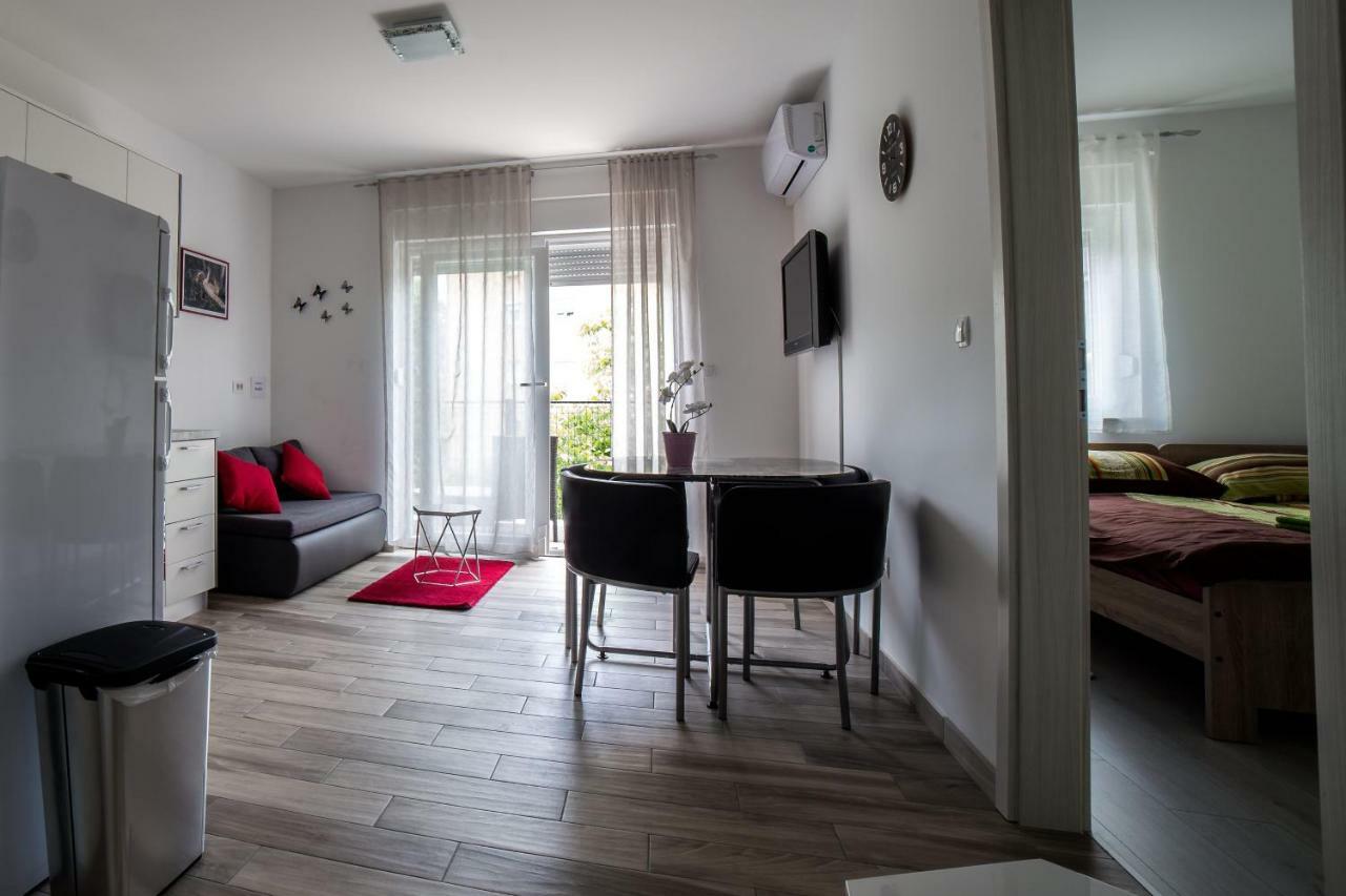 Апартаменти Studio Apartman Nina Рієка Екстер'єр фото