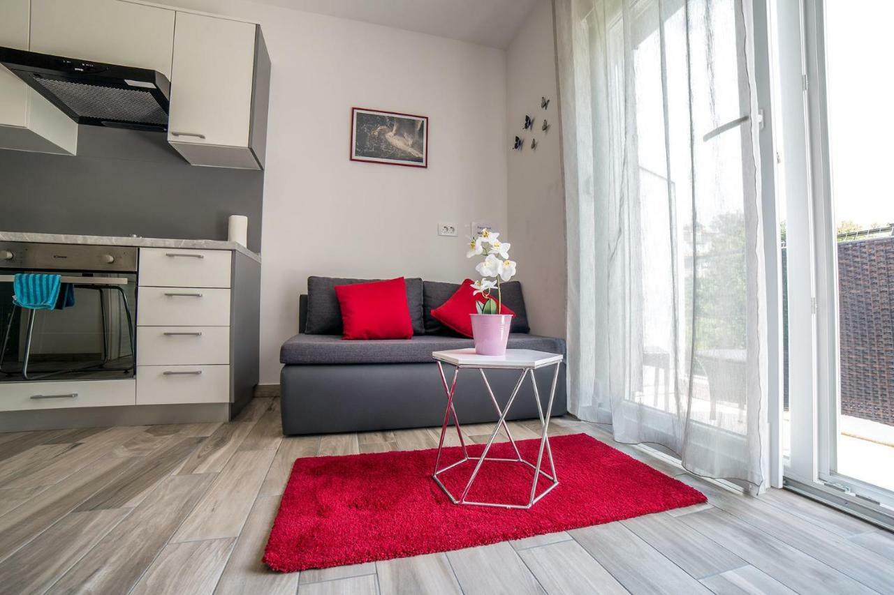 Апартаменти Studio Apartman Nina Рієка Екстер'єр фото