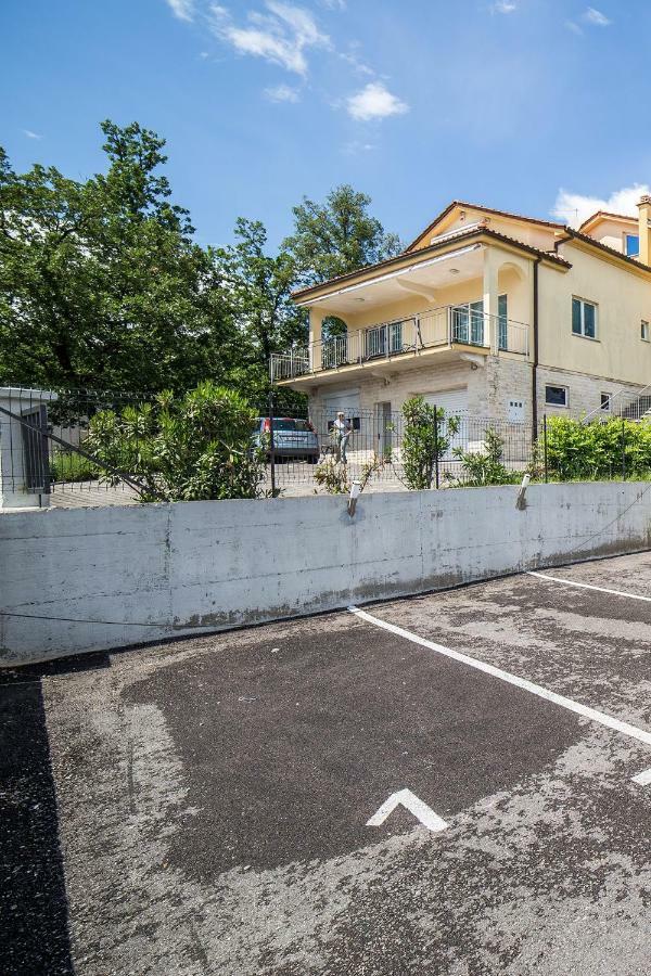 Апартаменти Studio Apartman Nina Рієка Екстер'єр фото